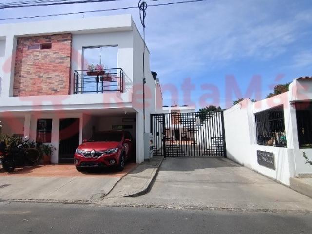 Casa EN ARRIENDO EN Los Patios EN LOS PATIOS URB VIDELSO 282616 $1.200.000