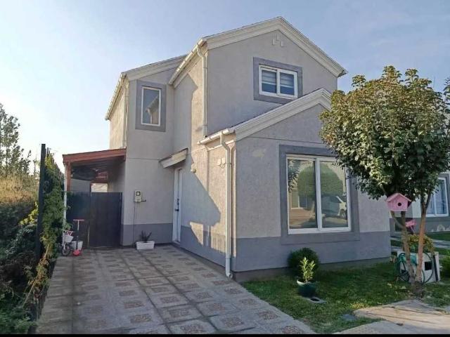 Casa en Arriendo en Puente Alto 3 dormitorios 3 baños