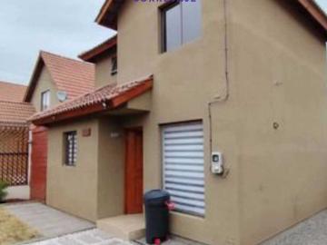 Casa en Arriendo en Puente Alto 3 dormitorios 2 baños
