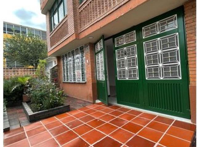 Casa en arriendo en Puente Aranda
