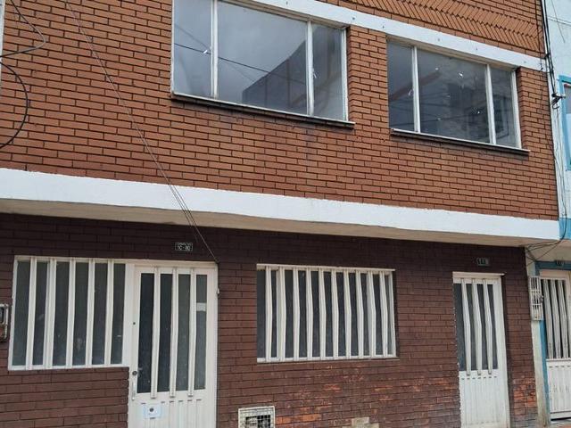 Casa en arriendo en Puente Aranda