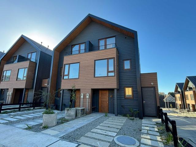 Casa en Arriendo en Puerto Varas 3 dormitorios 3 baños