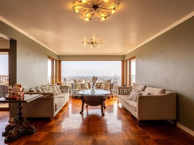 Casa En Arriendo En Pasaje Cerrado