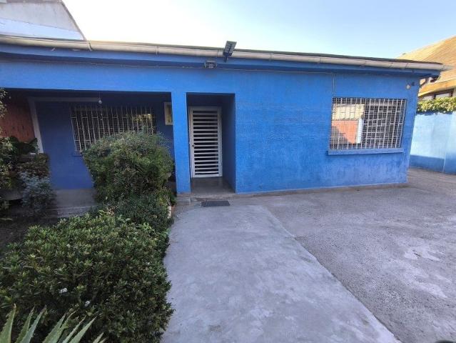 Casa en arriendo en parque botánico a 10 minutos metro simón bolivar/ villa frei, ñuñoa
