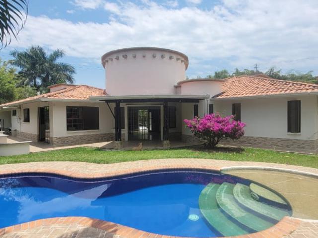 Casa En Arriendo En Pereira A161578