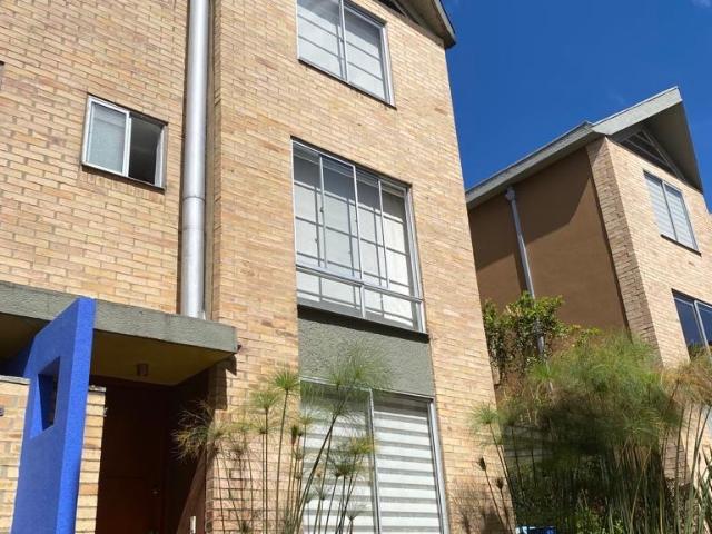 Casa en Arriendo en Provenza