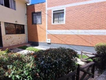 Casa En Arriendo En Rionegro A127621