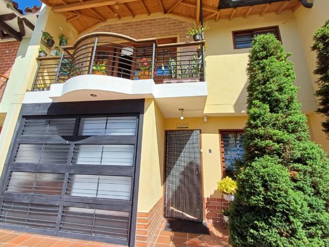 Casa En Arriendo En Rionegro En San Antonio A138676