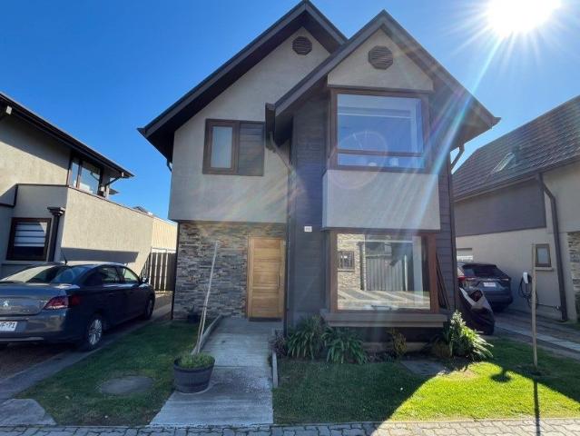 Casa en arriendo en san andres del valle, concepción