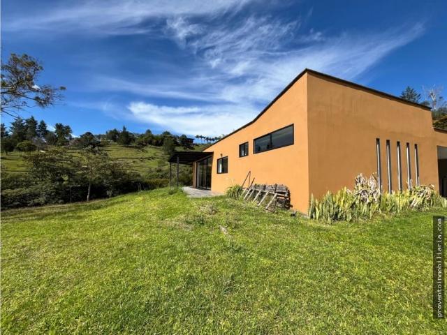 Casa en Arriendo en San Antonio de Pereira sector Ojo de Agua
