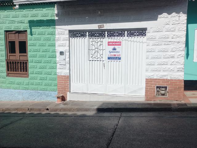 Casa En Arriendo En San Gil En San Antonio A333928