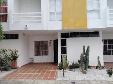 Casa En Arriendo En Santa Marta En Ciudad Campestre El Nogal A363758