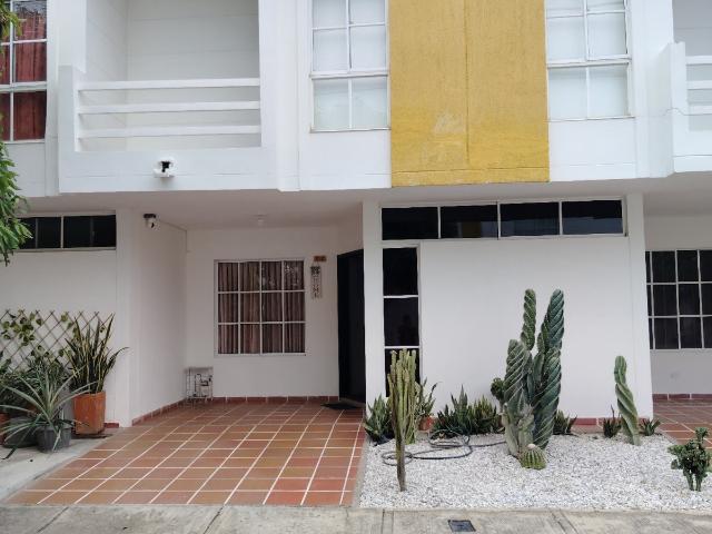 Casa En Arriendo En Santa Marta En Ciudad Campestre El Nogal A363758