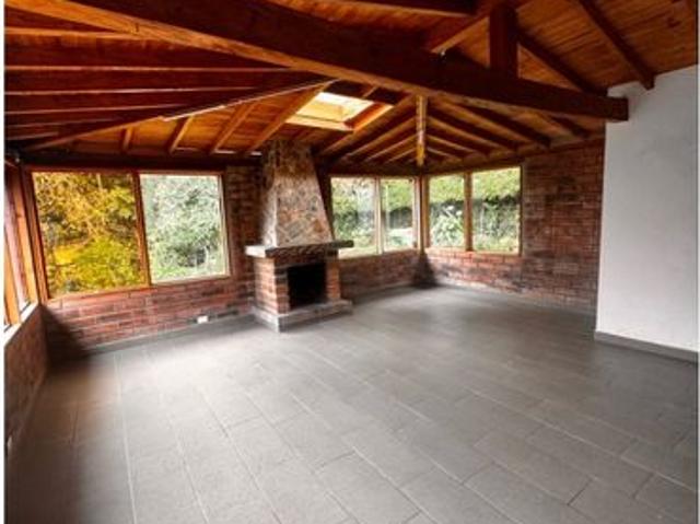 Casa en arriendo en Santa Elena