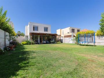 Casa en Arriendo en Santa Elena