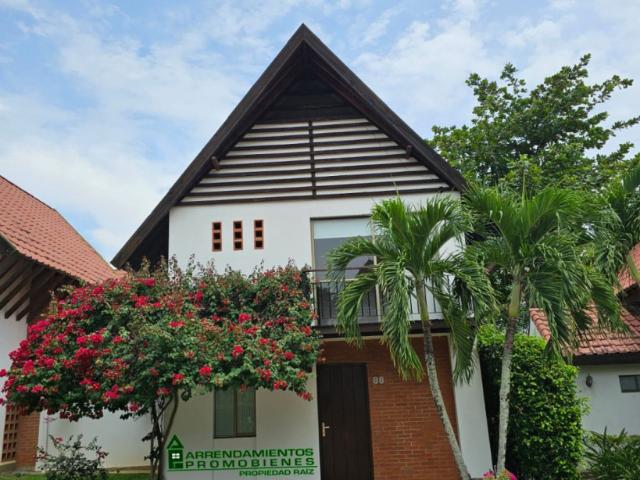 Casa En Arriendo En Santafe De Antioquia En Condominio Casa De Verano A289340