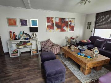 Casa en Arriendo en Santiago 4 dormitorios 4 baños