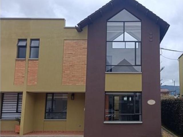 Casa en arriendo en Soacha