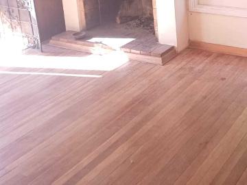 Casa en arriendo en Región de Los Ríos - Estacionamiento