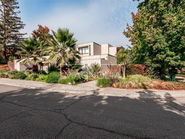Casa en Arriendo en VALLE ESCONDIDO