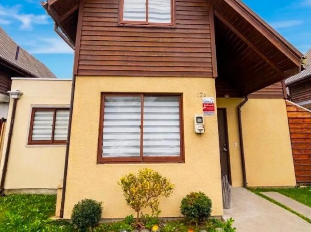 Casa en arriendo en valle escondido paicavi