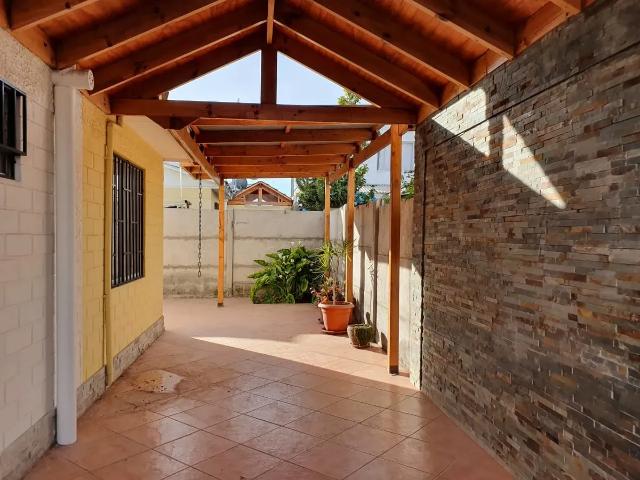 Casa En Arriendo En Villa San Luis