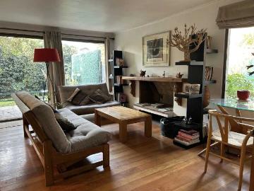 Casa en Arriendo en Vitacura 5 dormitorios 3 baños