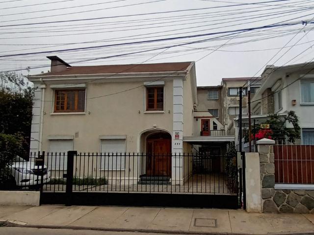 Casa en arriendo en 4 1/2 poniente 440, viña del mar