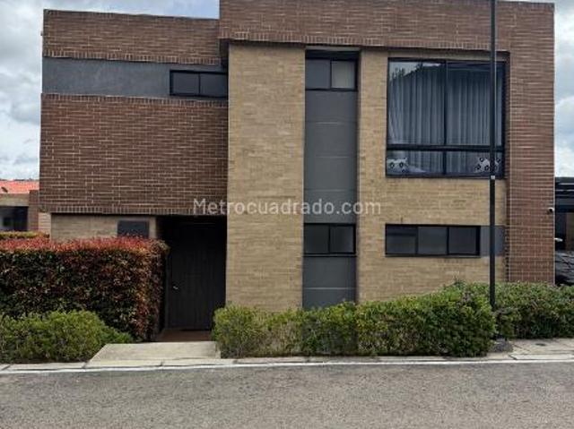 Casa en Arriendo, Conjunto Entrelomas Bosque Residencial, Zipaquira