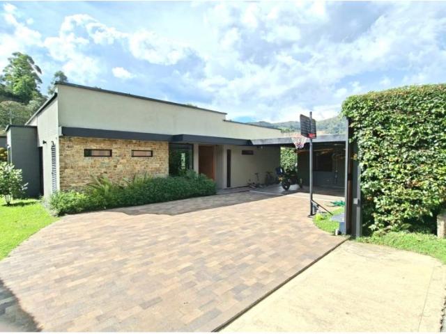 Casa en arriendo, Guarne