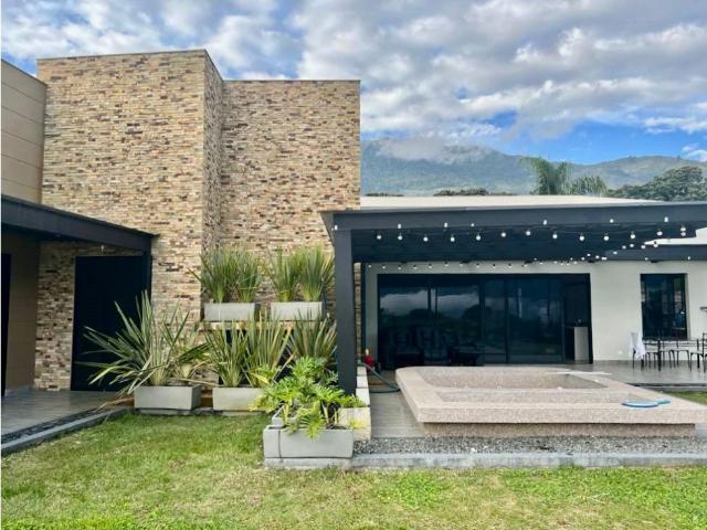 Casa en arriendo, Girardota