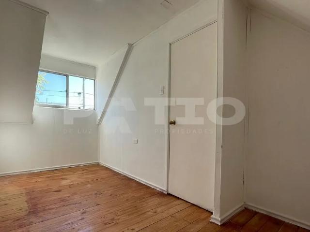 Casa En Arriendo Jardín Del Este 4d Con Patio En Talca