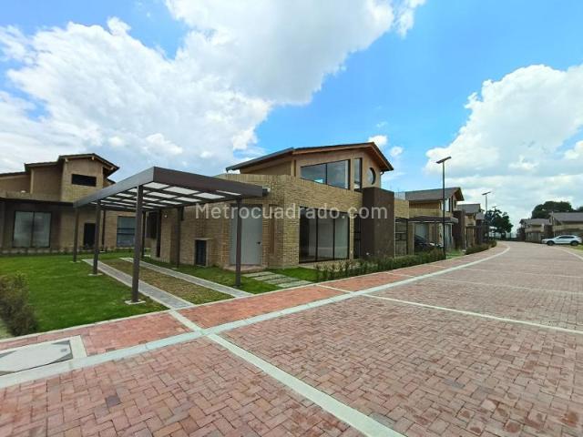 Casa en Arriendo, La Naveta, Cajicá