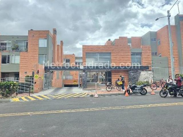 Casa en Arriendo, LA ALAMEDA 170, Bogotá D.C