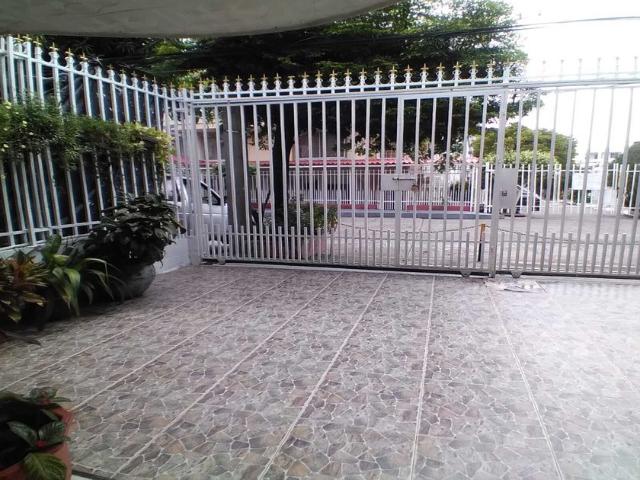 Casa en arriendo La Castellana, De La Virgen Y Turística