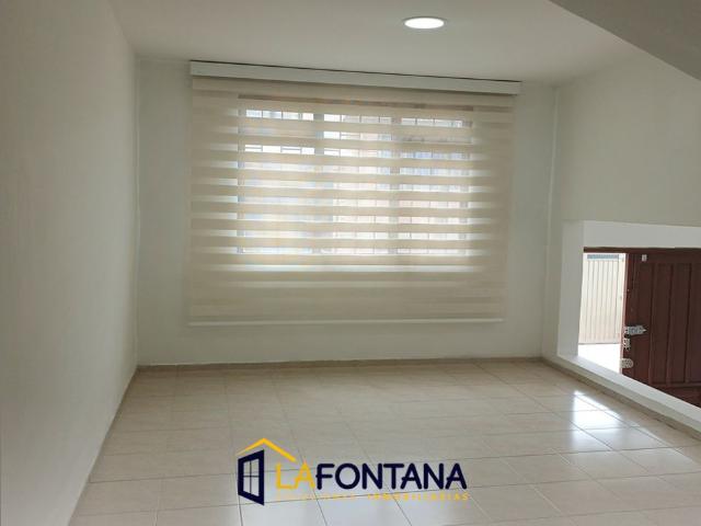 Casa en arriendo, La carola