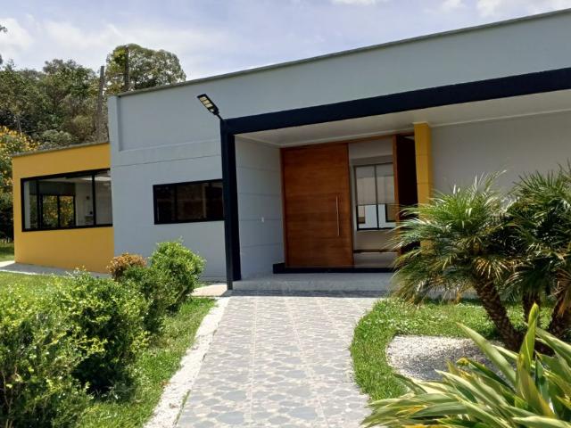 Casa en arriendo La Ceja, Antioquia