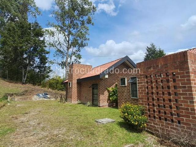 Casa en Arriendo, La Clarita, Guarne