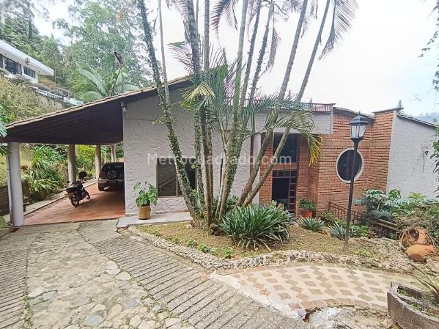 Casa en Arriendo, La Doctora, Sabaneta