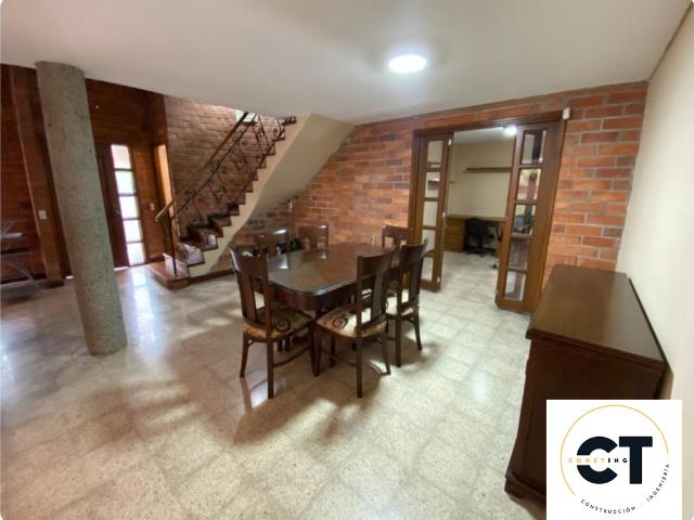 Casa en Arriendo La Doctora Sabaneta