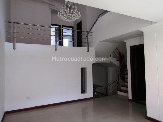 Casa en Arriendo, LA ELVIRA, Pereira