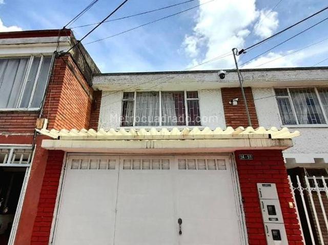 Casa en Arriendo, La Esmeralda, Bogotá D.C