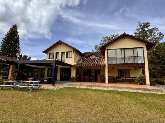 Casa en arriendo, La fe
