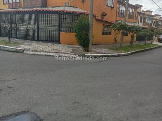 Casa en Arriendo, LA FLORESTA NORTE Zona Urbana, Bogotá D.C