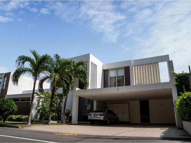 Casa en arriendo, La floresta