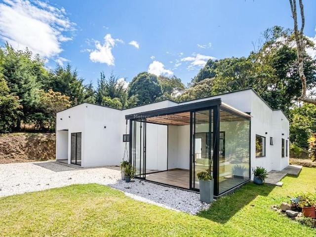Casa en Arriendo, Llanogrande, Antioquia