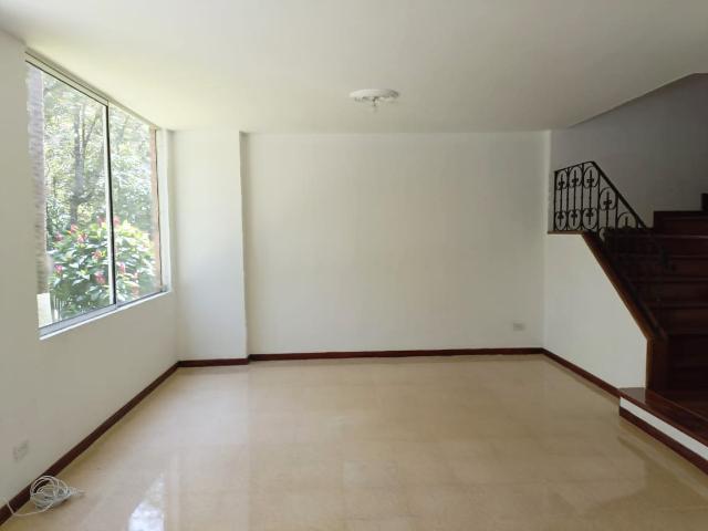 Casa en arriendo, Loma de los bernal