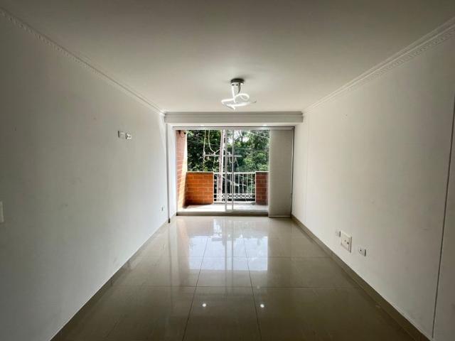 Casa en arriendo Loma De Los Bernal, Centro