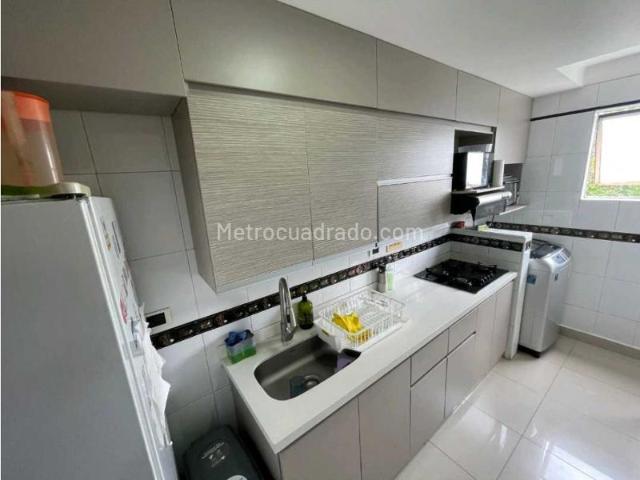 Casa en Arriendo, Loma De Los Bernal, Medellín