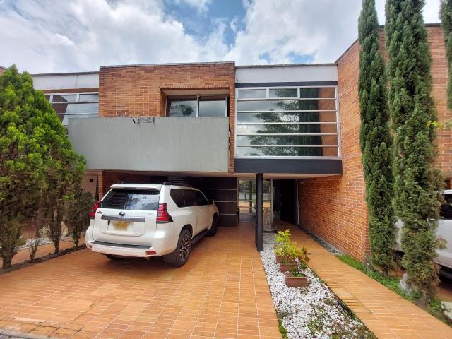Casa en arriendo, Loma del atravesado